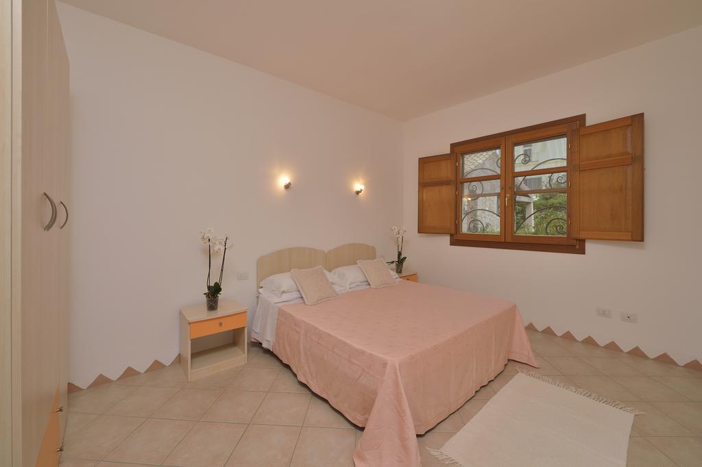 Residence Le Zagare San Teodoro  Cameră foto