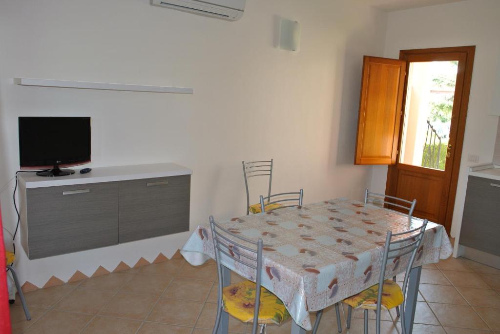 Residence Le Zagare San Teodoro  Cameră foto
